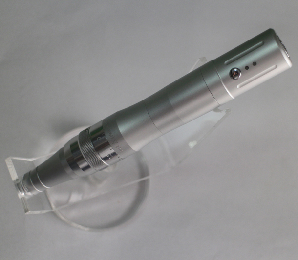 Microneedle Therapy Pen